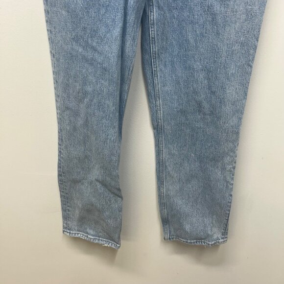 Abercrombie & Fitch 90s Straight Ultra High Rise Jeans Size 27/4 Light Wash Deni - Picture 2 of 8